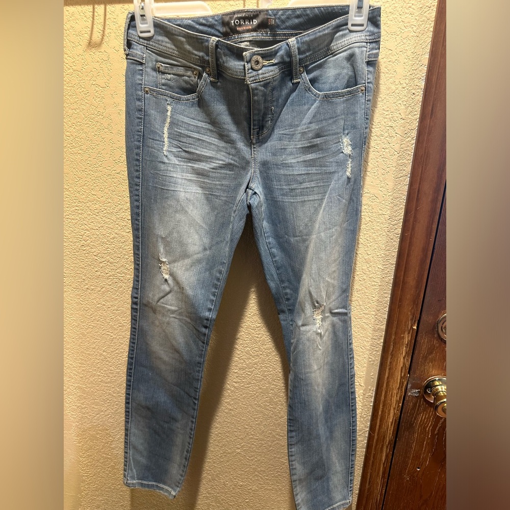 Torrid size 10 Light wash distressed denim skinny jeans